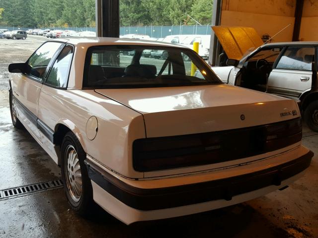 2G4WF15L0R1480880 - 1994 BUICK REGAL GRAN WHITE photo 3