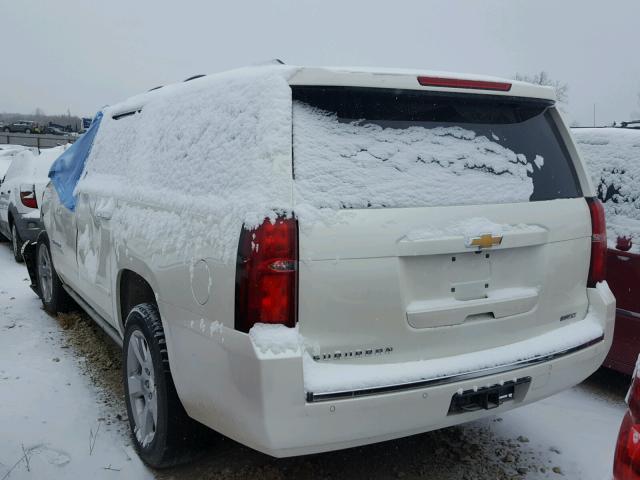 1GNSKKKC5FR120250 - 2015 CHEVROLET SUBURBAN K WHITE photo 3