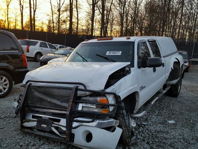 1GTJC33225F955946 - 2005 GMC NEW SIERRA WHITE photo 2