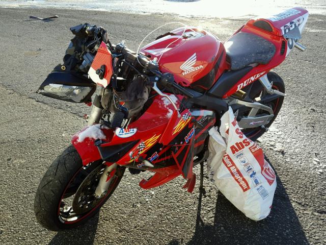 JH2PC37003M007919 - 2003 HONDA CBR600 RR RED photo 2