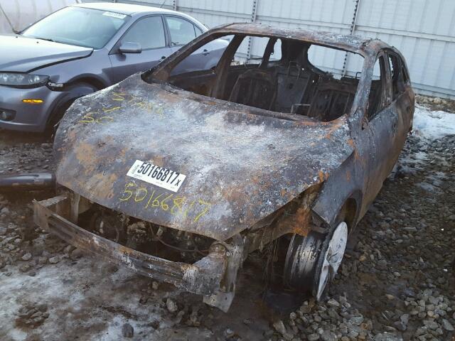 5XYPGDA34HG256111 - 2017 KIA SORENTO LX BURN photo 2