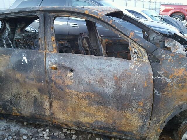 5XYPGDA34HG256111 - 2017 KIA SORENTO LX BURN photo 5