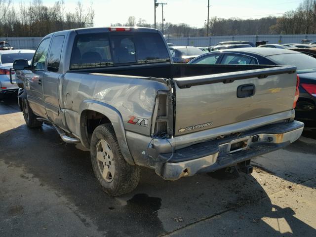 1GCEK19BX6E158366 - 2006 CHEVROLET SILVERADO GRAY photo 3