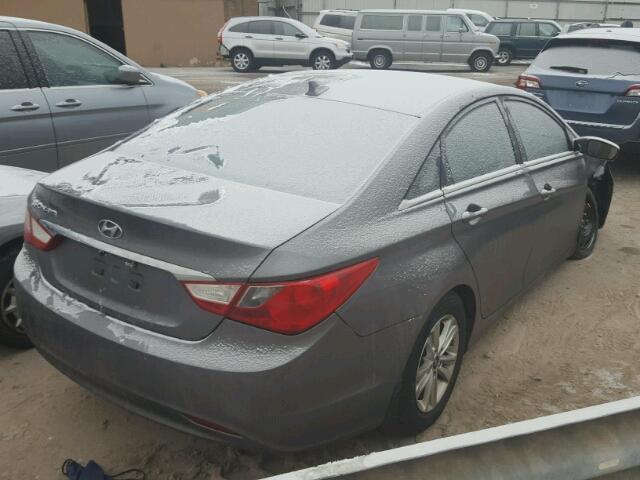 5NPEB4AC1BH126843 - 2011 HYUNDAI SONATA GLS GRAY photo 4