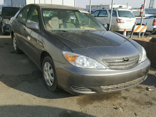 4T1BE32K03U681618 - 2003 TOYOTA CAMRY LE CHARCOAL photo 1