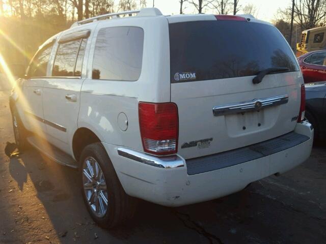 1A8HX58217F506843 - 2007 CHRYSLER ASPEN LIMI CREAM photo 3