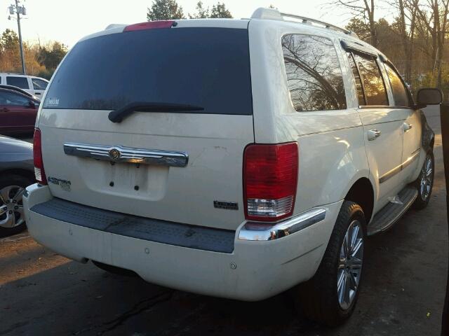1A8HX58217F506843 - 2007 CHRYSLER ASPEN LIMI CREAM photo 4