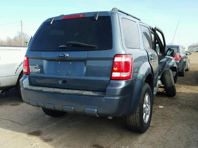 1FMCU0D72BKB38991 - 2011 FORD ESCAPE XLT BLUE photo 4