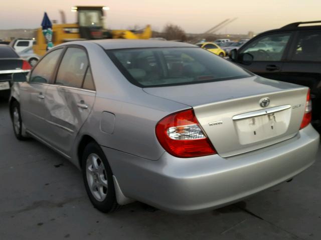 4T1BE32K54U906343 - 2004 TOYOTA CAMRY LE SILVER photo 3