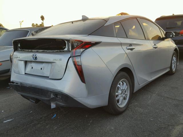 JTDKARFU9H3034016 - 2017 TOYOTA PRIUS SILVER photo 4