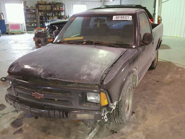 1GCCS14W4R8138277 - 1994 CHEVROLET S TRUCK S1 BLACK photo 2