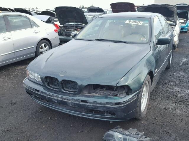 WBADT43481GF57116 - 2001 BMW 525 I AUTO GREEN photo 2