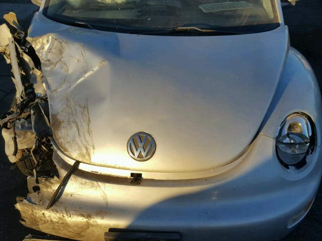 3VWCC21C4XM449937 - 1999 VOLKSWAGEN NEW BEETLE 银色 照片 7