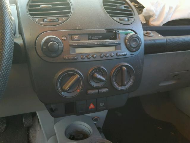 3VWCC21C4XM449937 - 1999 VOLKSWAGEN NEW BEETLE 银色 照片 9