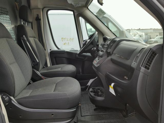 3C6URVHDXFE505580 - 2015 RAM PROMASTER 白色 照片 5
