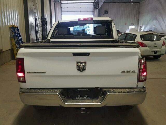 1C6RR7LM9GS195512 - 2016 RAM 1500 SLT თეთრი ფოტო 9