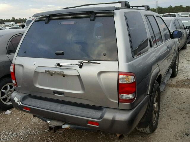 JN8AR07S2XW360898 - 1999 NISSAN PATHFINDER SILVER photo 4