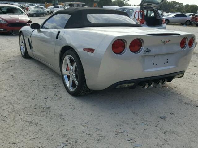 1G1YY36U775103560 - 2007 CHEVROLET CORVETTE SILVER photo 3