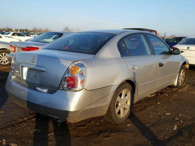 1N4AL11D93C229045 - 2003 NISSAN ALTIMA BAS SILVER photo 4