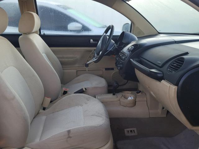 3VWBK21C93M433564 - 2003 VOLKSWAGEN NEW BEETLE 白色 照片 5