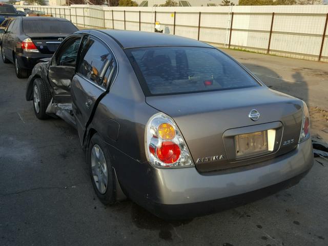 1N4AL11D03C339479 - 2003 NISSAN ALTIMA BAS TAN photo 3