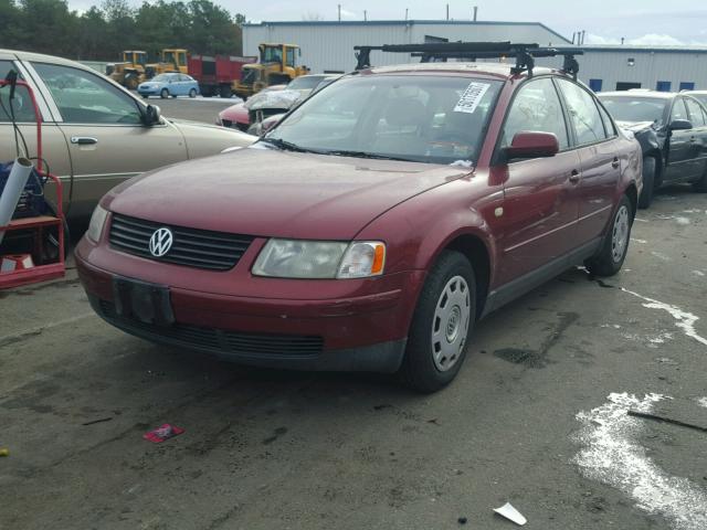 WVWMD63B3XE494874 - 1999 VOLKSWAGEN PASSAT GLS RED photo 2