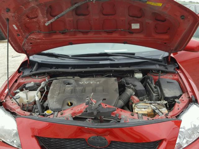 1NXBU4EE0AZ168686 - 2010 TOYOTA COROLLA BA RED photo 7