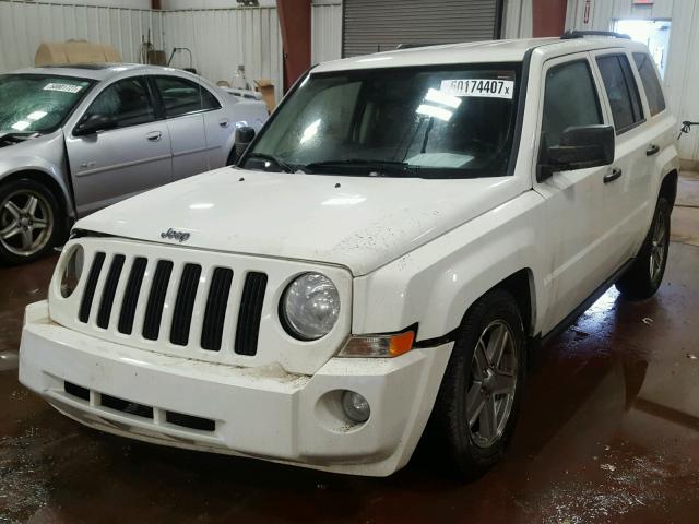 1J8FT28W77D400171 - 2007 JEEP PATRIOT SP WHITE photo 2