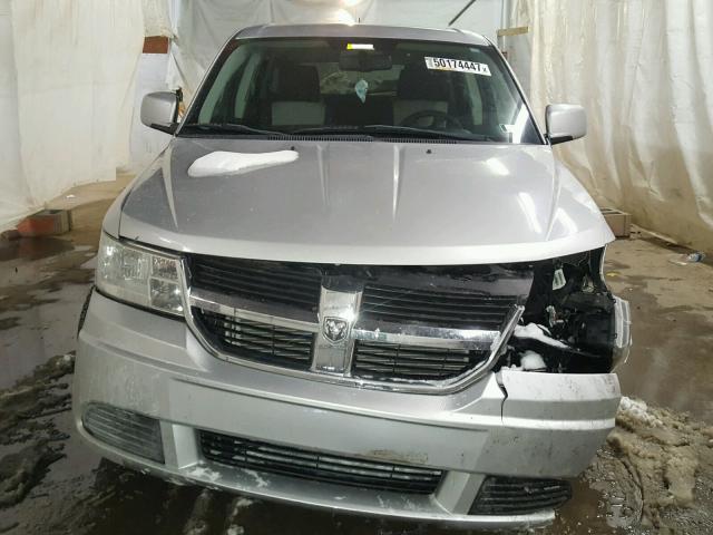 3D4GG57V09T589479 - 2009 DODGE JOURNEY SX SILVER photo 7