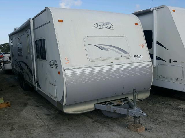 4WYT04M2151206015 - 2006 TRAIL KING VISION WHITE photo 1