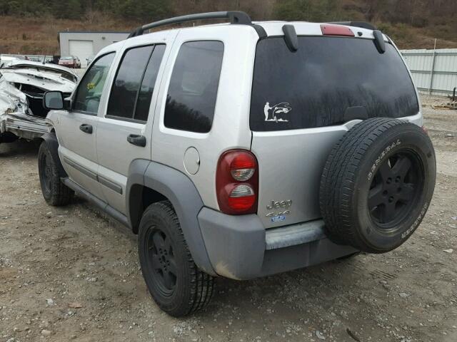 1J4GL48K85W670946 - 2005 JEEP LIBERTY SP SILVER photo 3