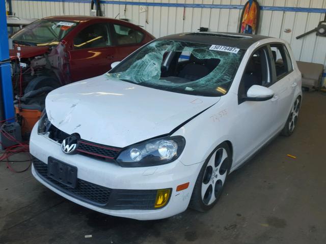 WVWGD7AJ3CW136160 - 2012 VOLKSWAGEN GTI WHITE photo 2