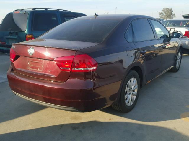 1VWAP7A33CC098555 - 2012 VOLKSWAGEN PASSAT S მუქწითელი ფოტო 4