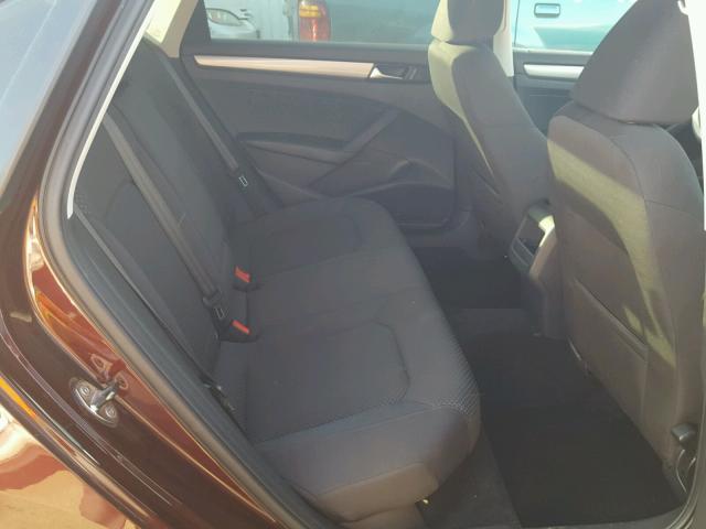 1VWAP7A33CC098555 - 2012 VOLKSWAGEN PASSAT S მუქწითელი ფოტო 6