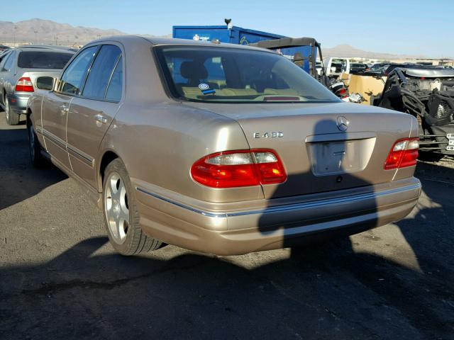 WDBJF70J91B389794 - 2001 MERCEDES-BENZ E 430 TAN photo 3