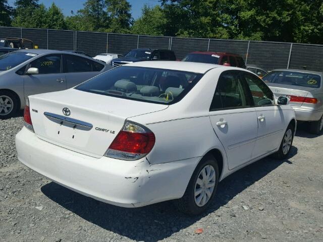 4T1BE30K85U021171 - 2005 TOYOTA CAMRY LE WHITE photo 4