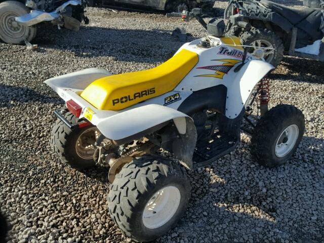 4XABA25C212648473 - 2001 POLARIS TRAIL BLAZ WHITE photo 4