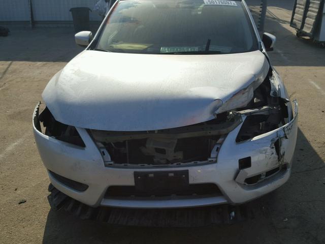 3N1AB7AP5EL630080 - 2014 NISSAN SENTRA S SILVER photo 9