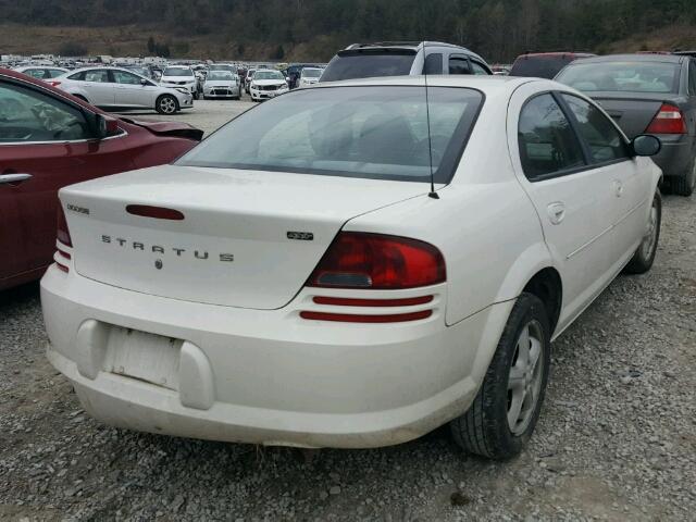 1B3EL46X15N648564 - 2005 DODGE STRATUS SX WHITE photo 4