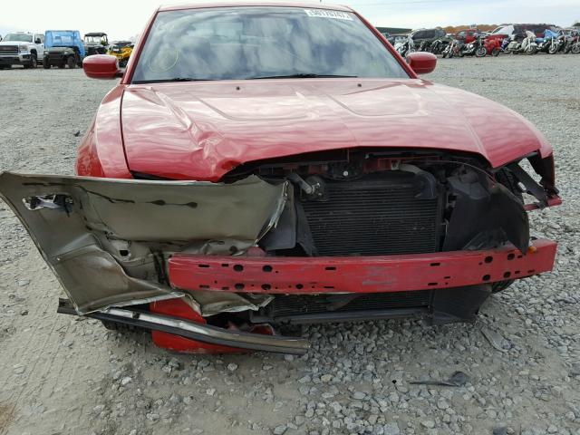 2C3CDXBG6CH301803 - 2012 DODGE CHARGER SE RED photo 9