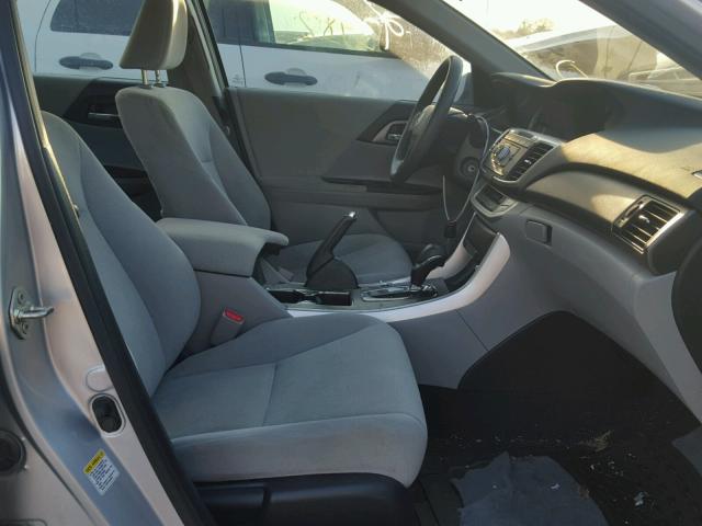 1HGCR2F36DA060267 - 2013 HONDA ACCORD LX SILVER photo 5