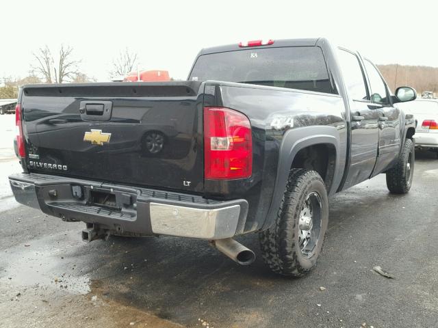 3GCRKSE38AG229233 - 2010 CHEVROLET SILVERADO BLACK photo 4