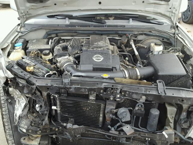 5N1AR18W85C741040 - 2005 NISSAN PATHFINDER SILVER photo 7