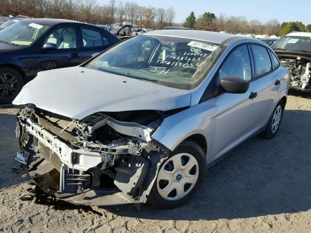 1FAHP3E27CL182623 - 2012 FORD FOCUS S SILVER photo 2