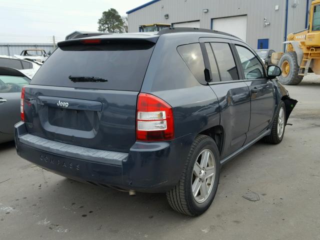 1J8FT47W57D294798 - 2007 JEEP COMPASS GRAY photo 4