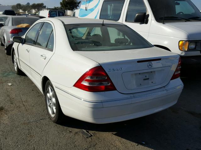 WDBRF61J82F163073 - 2002 MERCEDES-BENZ C 240 WHITE photo 3