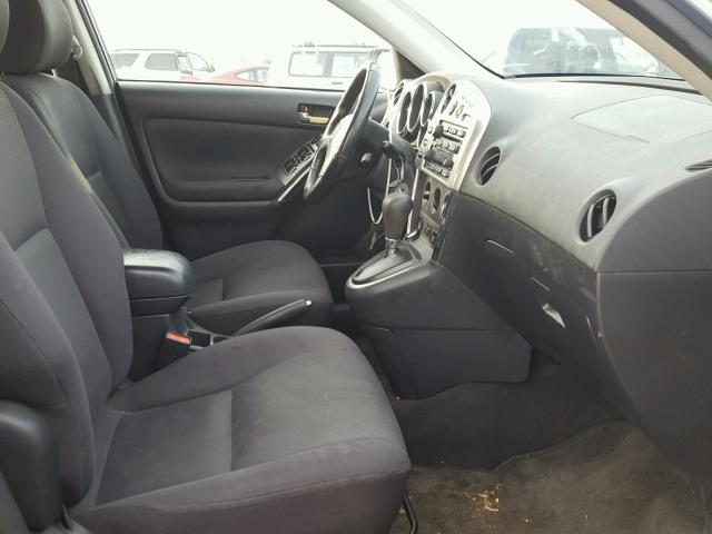 2T1KR32E13C034418 - 2003 TOYOTA MATRIX XR BLUE photo 5