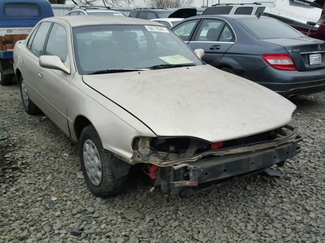 4T1SK12E7NU062699 - 1992 TOYOTA CAMRY LE GOLD photo 1