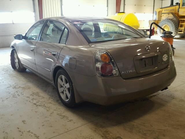 1N4AL11D03C331737 - 2003 NISSAN ALTIMA BAS TAN photo 3