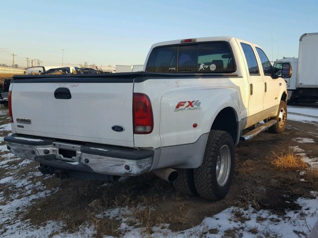 1FTWW33P25EB74648 - 2005 FORD F350 SUPER WHITE photo 4